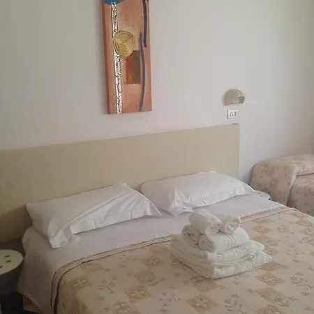 Hotel Lucerna 2*