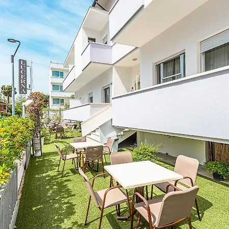 Hotel Lucerna 2*