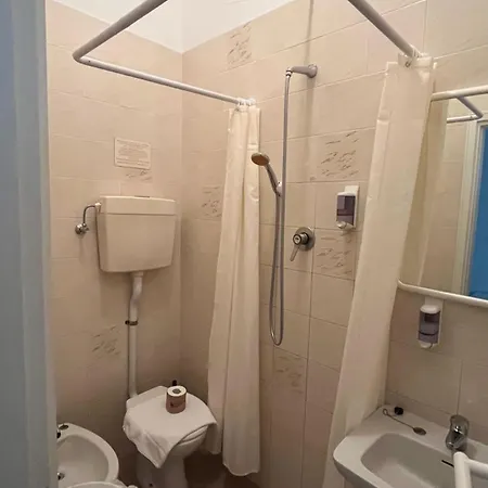 Lucerna Szálloda 2*