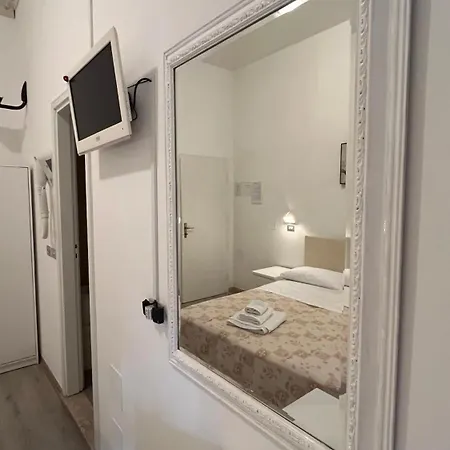 Lucerna Szálloda 2*